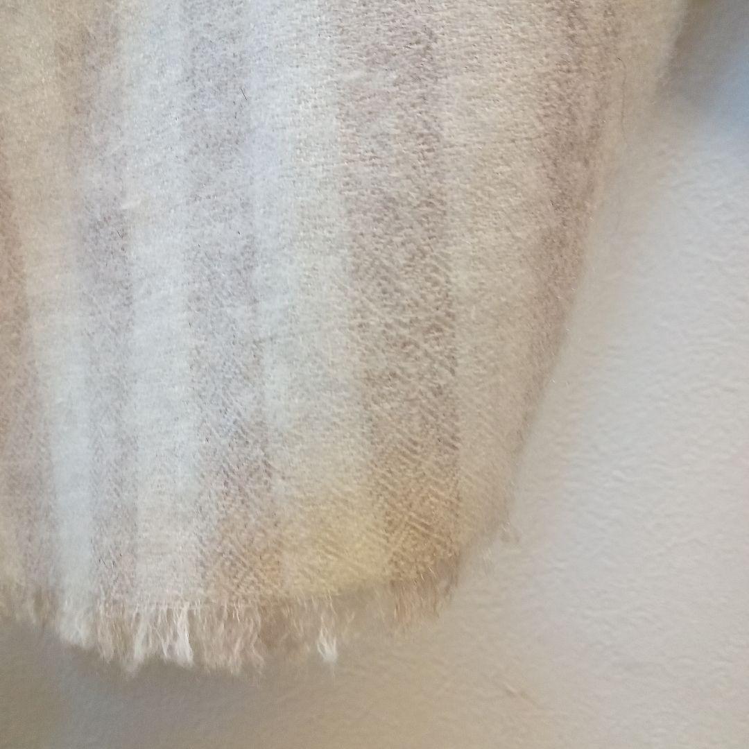 ターラブランカ　刺繍　ストール　カシミヤ100%　刺繍糸シルク100%　インド製