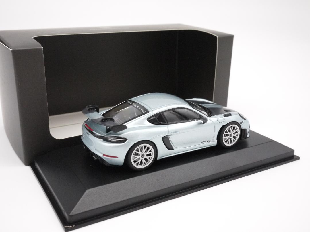1/43 ポルシェ ケイマン 718 GT4 RS シルバー PMA