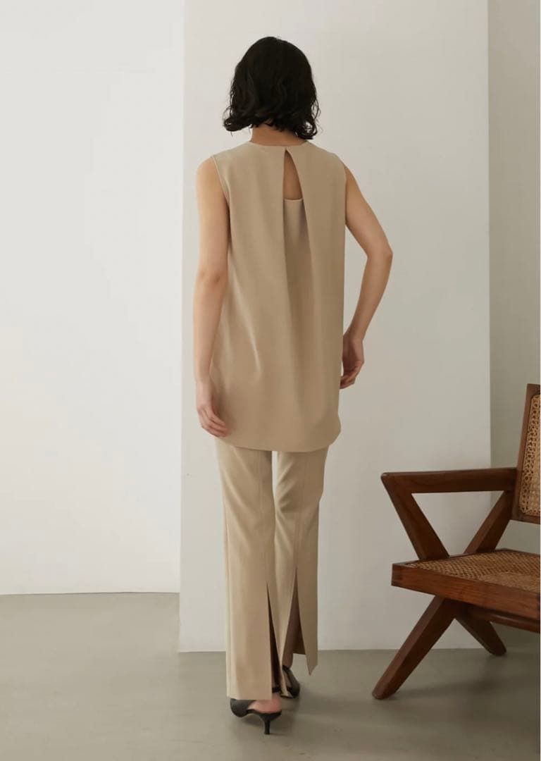 完売商品♡ ELLIE ジョーゼットフレアパンツ ベージュ S 【一部予約