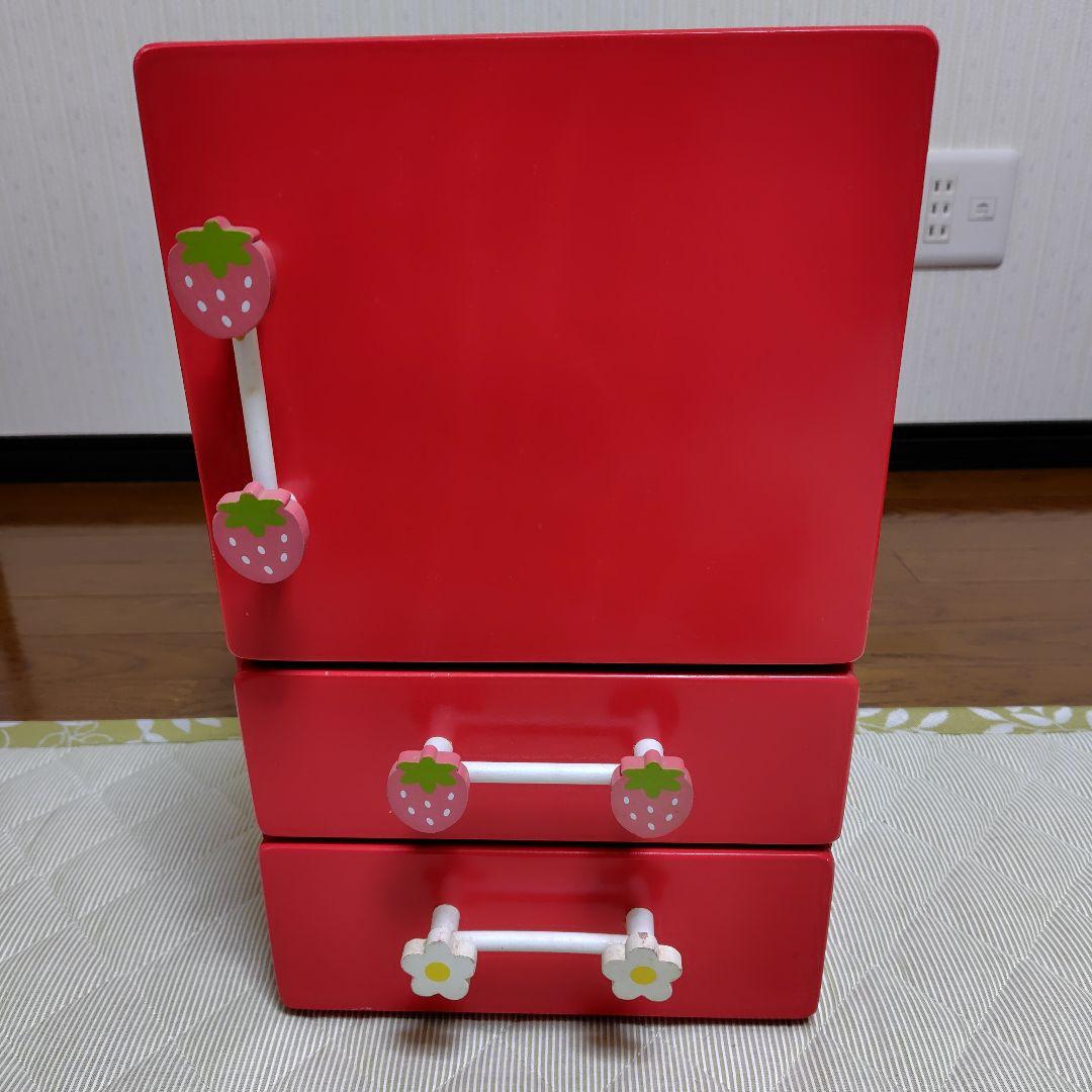 マザーガーデン　赤い冷蔵庫