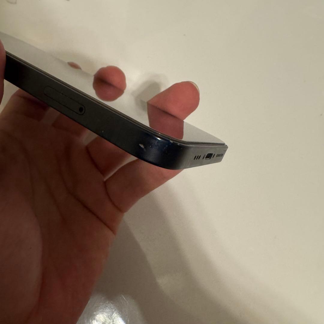 Apple iPhone 12 ブラック 本体