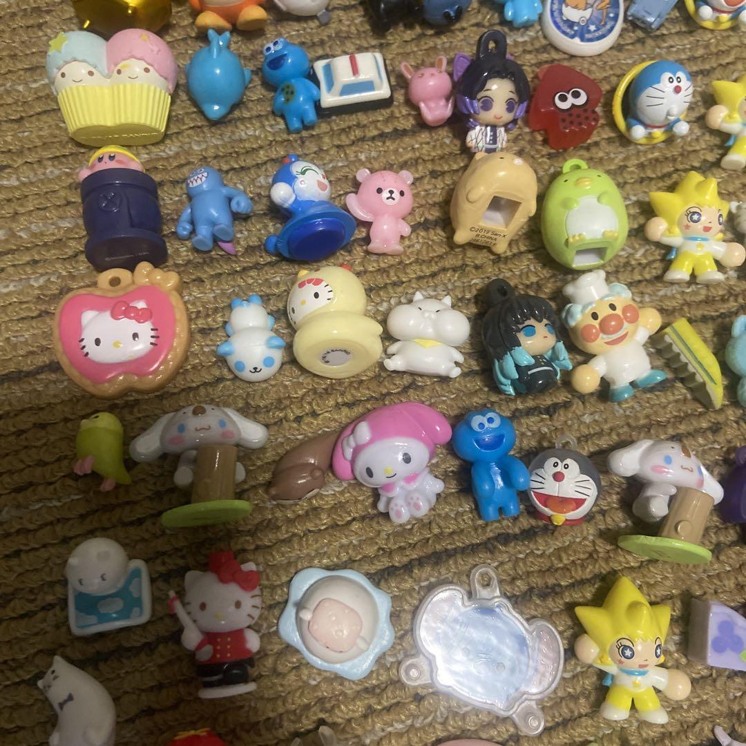 バスボール　バスボム　びっくらたまご　おまけ　おもちゃ　フィギュア　まとめ売り