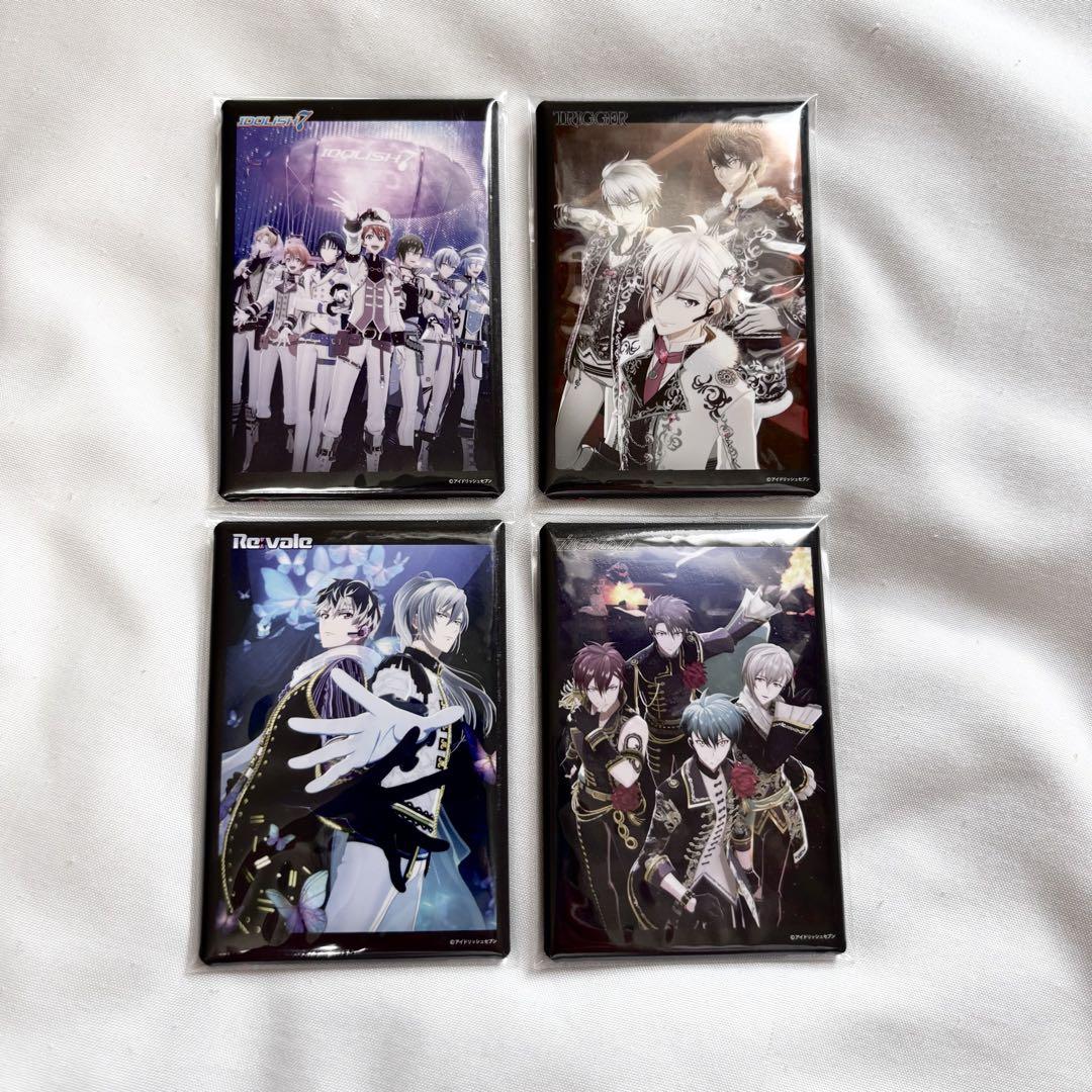 【匿名配送】アイナナ　ブラホワ　ムビナナ　特典　缶バッジ　千　14点 匿名配送】アイナナ ブラホワ ムビナナ 特典 缶バッジ 千 14点