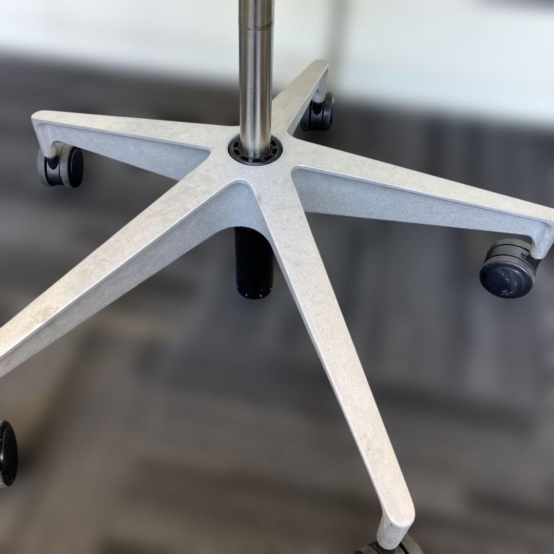 ハーマンミラー　セトゥーチェア