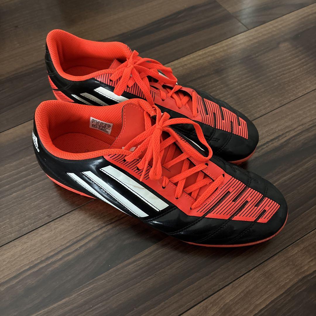 adidas サッカーシューズ ブラック/オレンジ 26cm - メルカリ