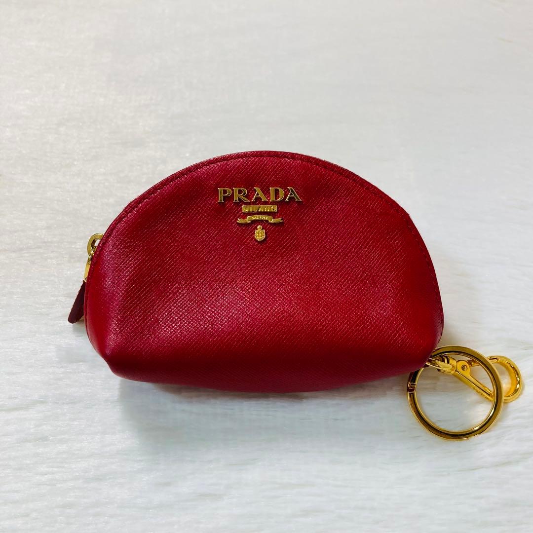 PRADA プラダ コインケース 小銭入れ 赤 ファスナー