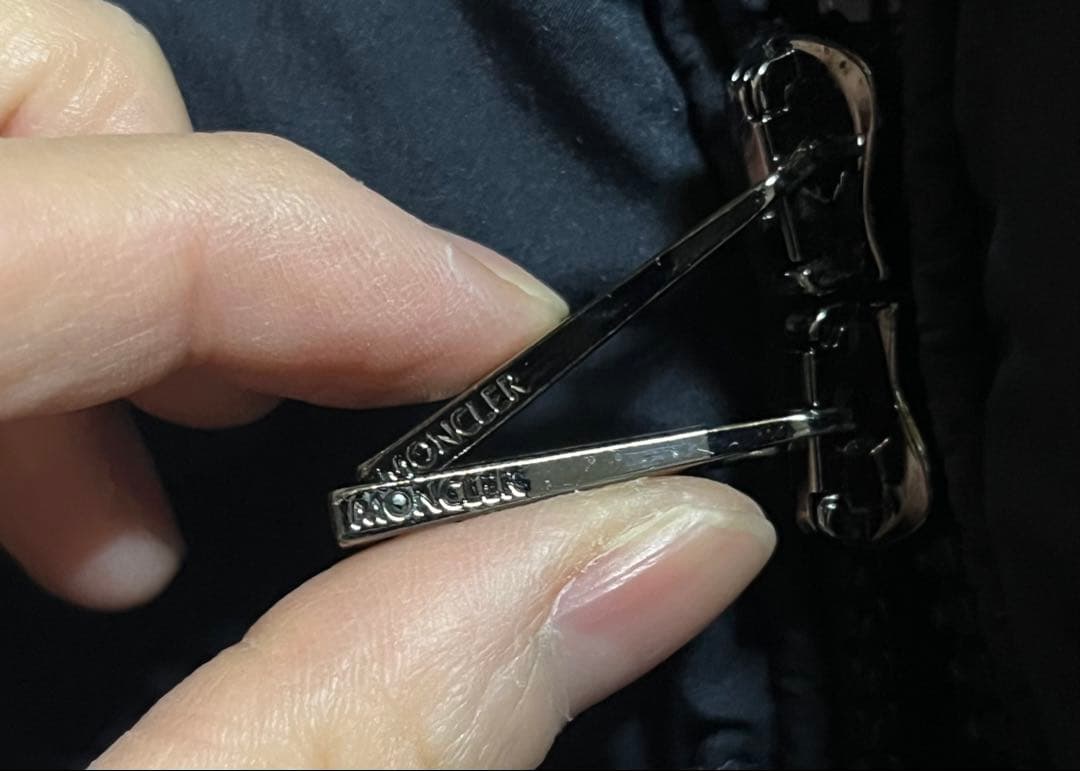 モンクレール ジエ ダウンコート モンクレール ジエ ダウンコート