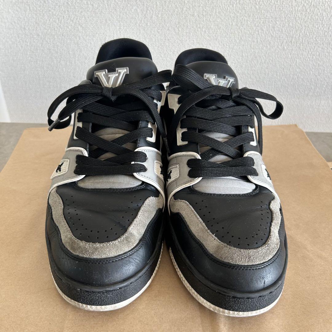 LOUIS VUITTON トレイナー ラインスニーカー