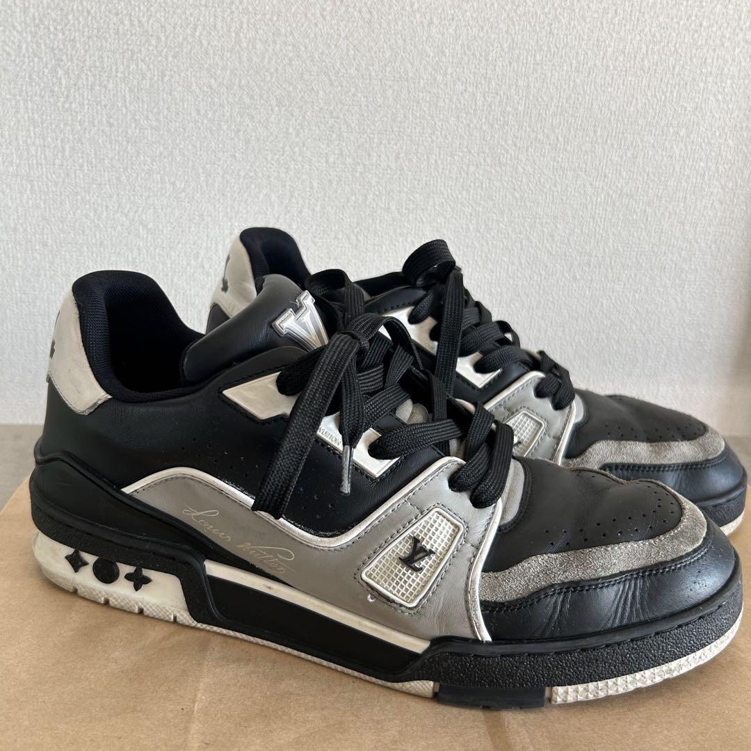 LOUIS VUITTON トレイナー ラインスニーカー