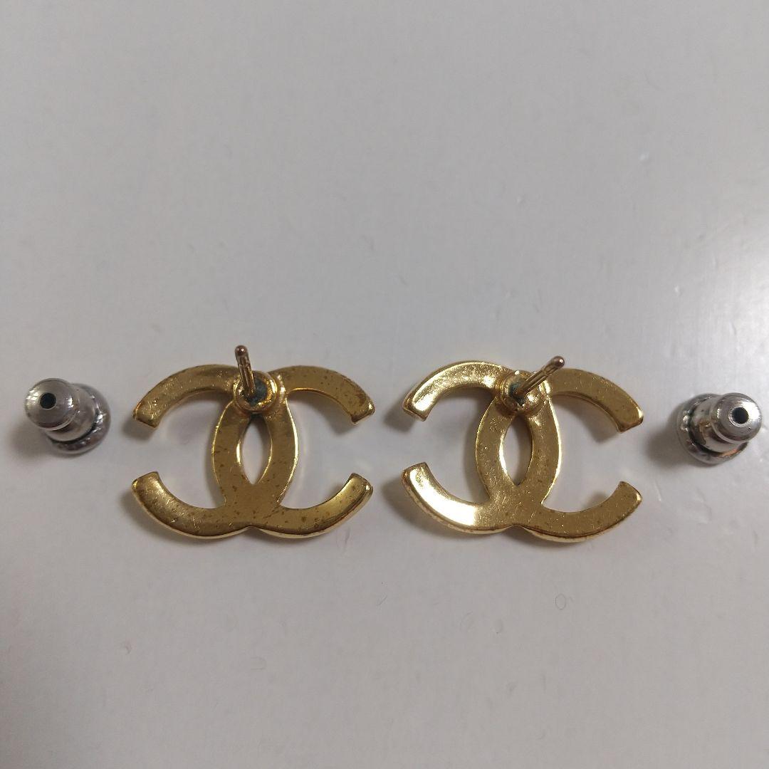 CHANELピアス