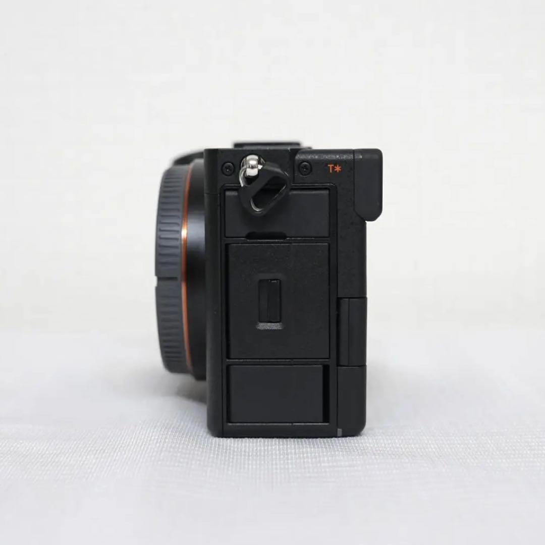 【美品】SONY α7CR ILCE-7CR ボディ SmallRigグリップ付 美品】SONY α7CR ILCE-7CR ボディ SmallRigグリップ付 - メルカリ