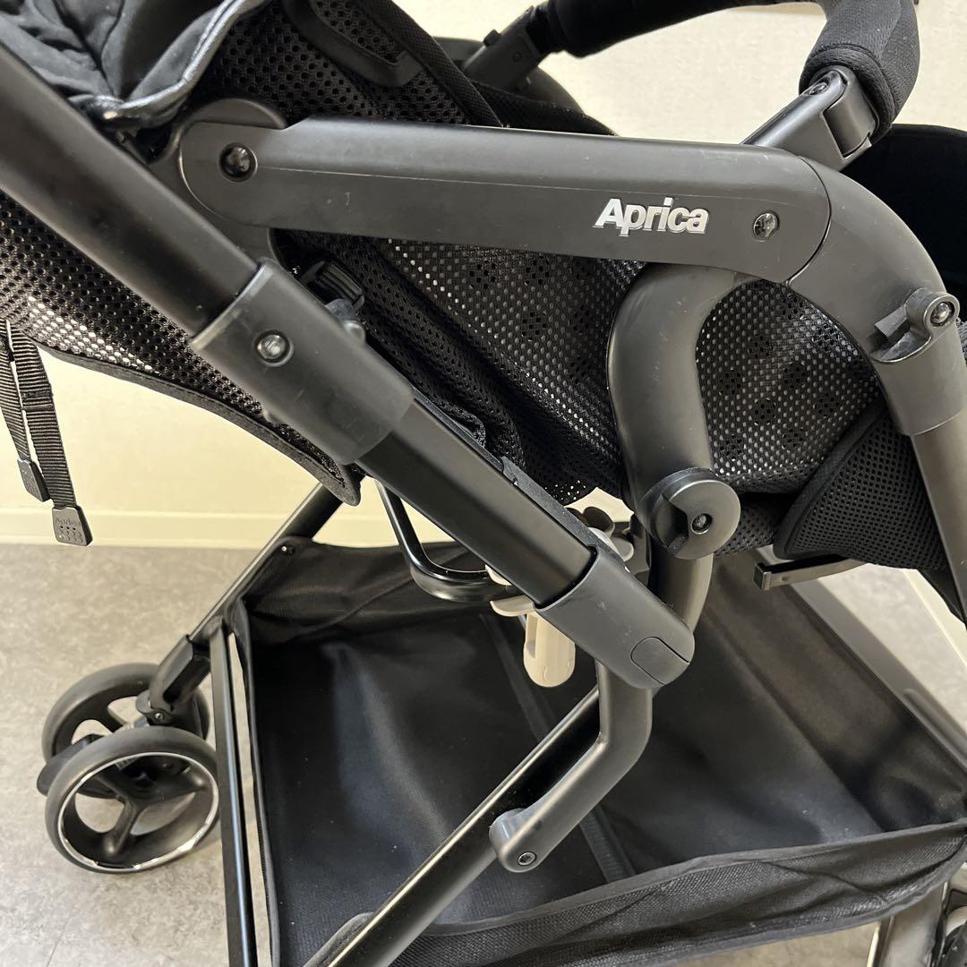 極美品 Aprica オプティアクッショングレイス オニキスブラック