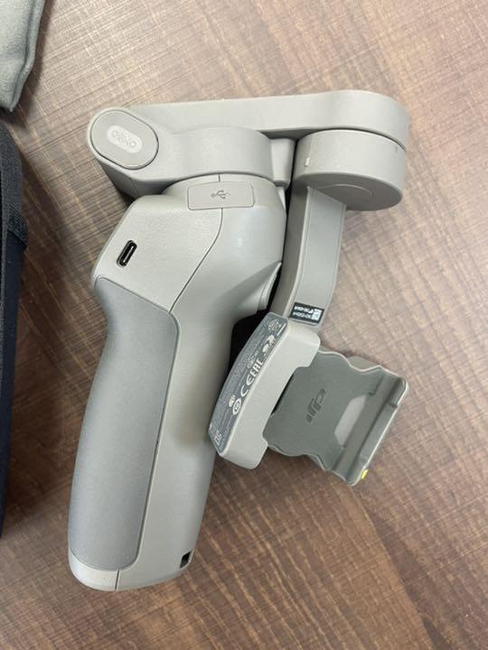 DJI Osmo Mobile 3 カメラスタビライザー 工場直送 DJI Osmo Mobile 3 カメラスタビライザー 工場直送