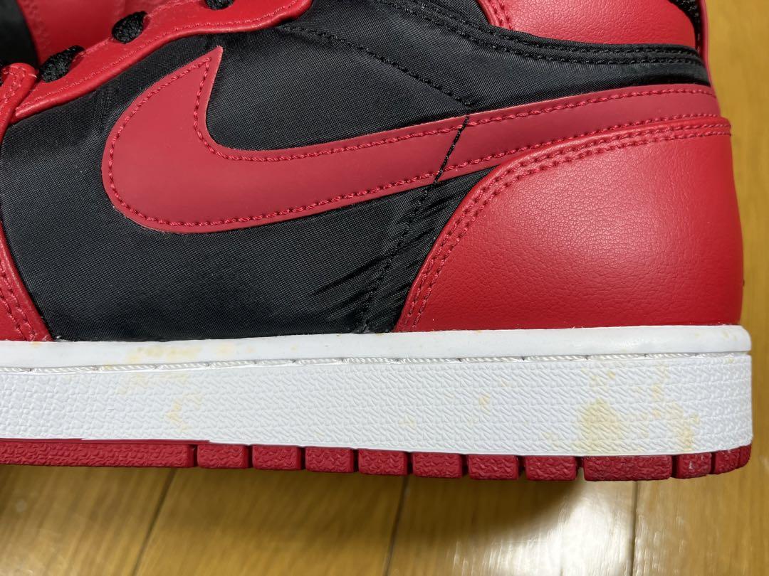 30周年 ナイキ エアジョーダン1ハイストラップ 赤黒 国内2月7日発売予定】 ナイキ エアジョーダン1 ハイ ストラップ