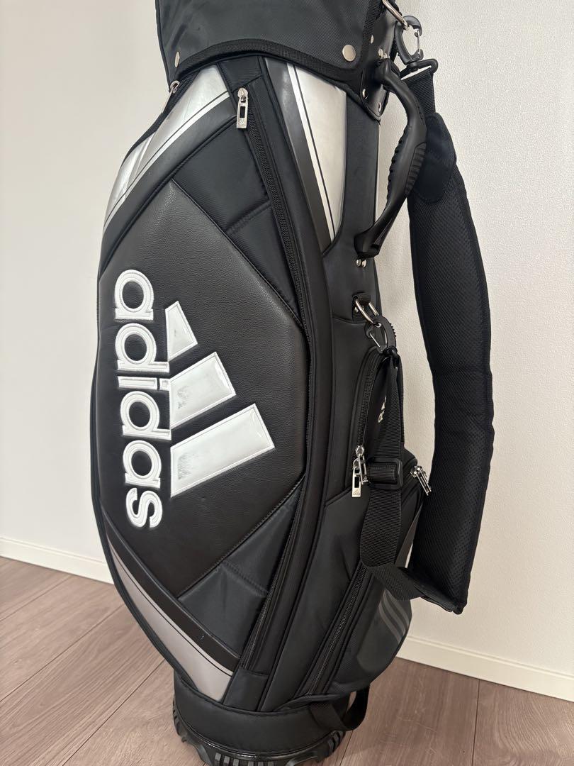 かわいい！ adidas キャディバッグ 黒/シルバー ゴルフバッグ・キャディバッグ