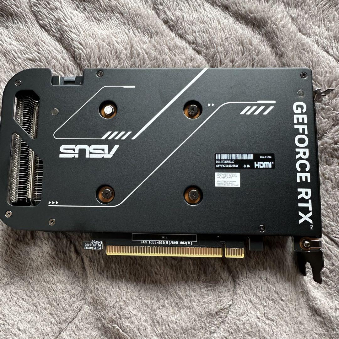 【中古】ASUS DUAL RTX4060 8GB V2