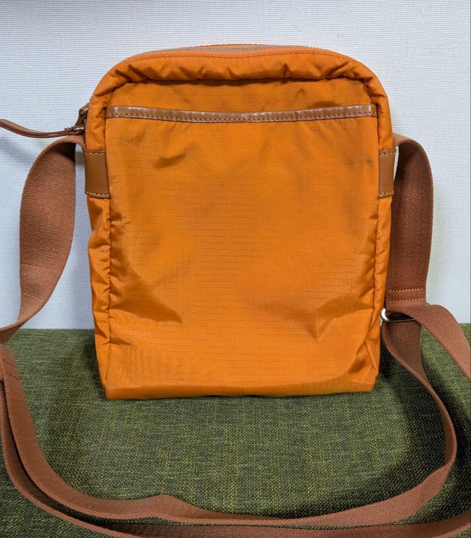 Vivienne Westwood　ヴィヴィアンウエストウッド　ショルダーバッグ