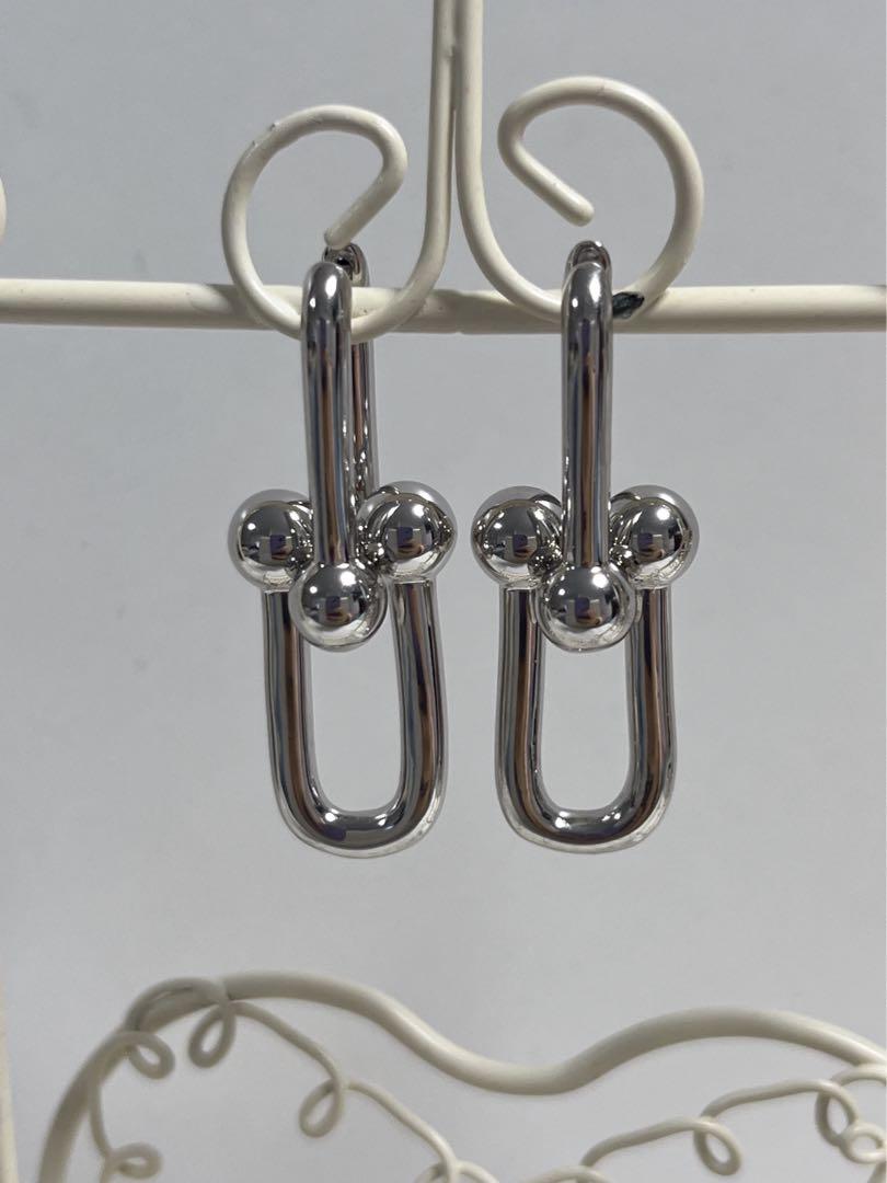 Tiffany人気ホワイトピアス