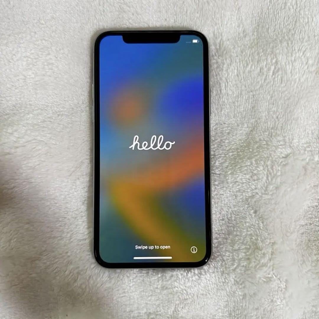 Apple iPhone 11proシルバー　本体