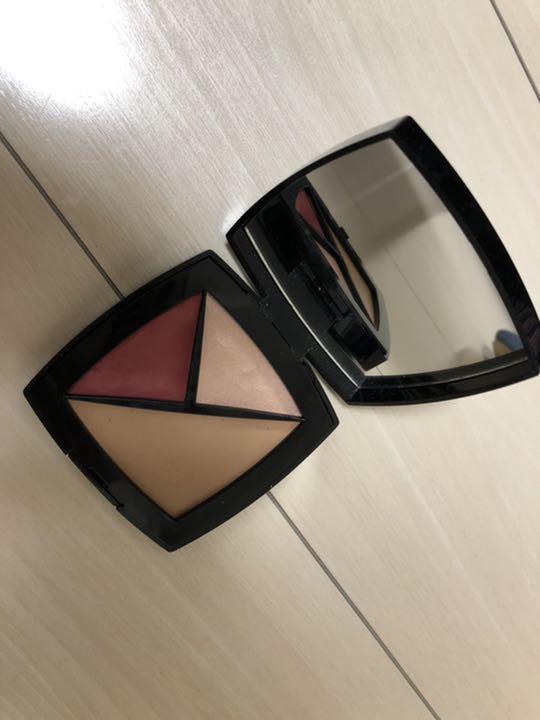 CHANEL パレット エサンシエル 175 ローズ ナチュレル