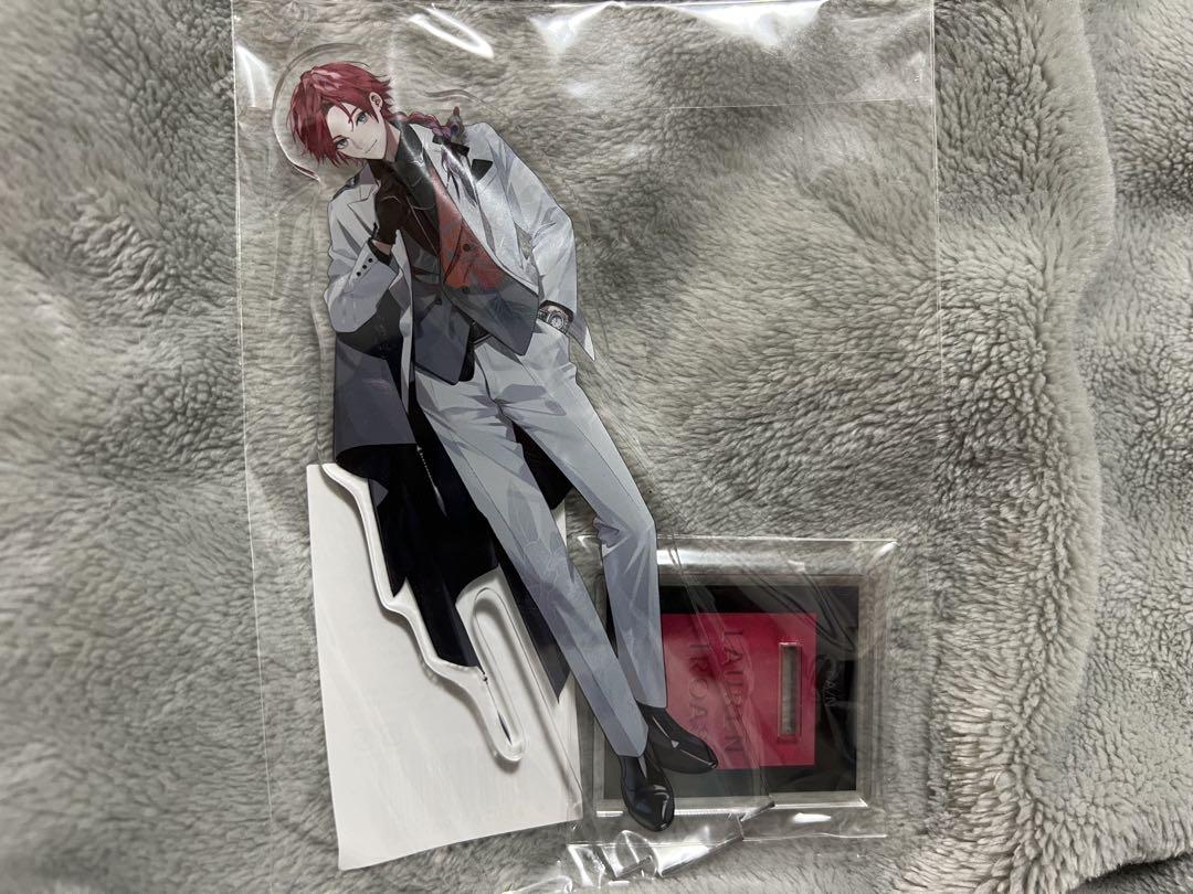 にじさんじ ローレン アクスタ　ラブライナーコラボ