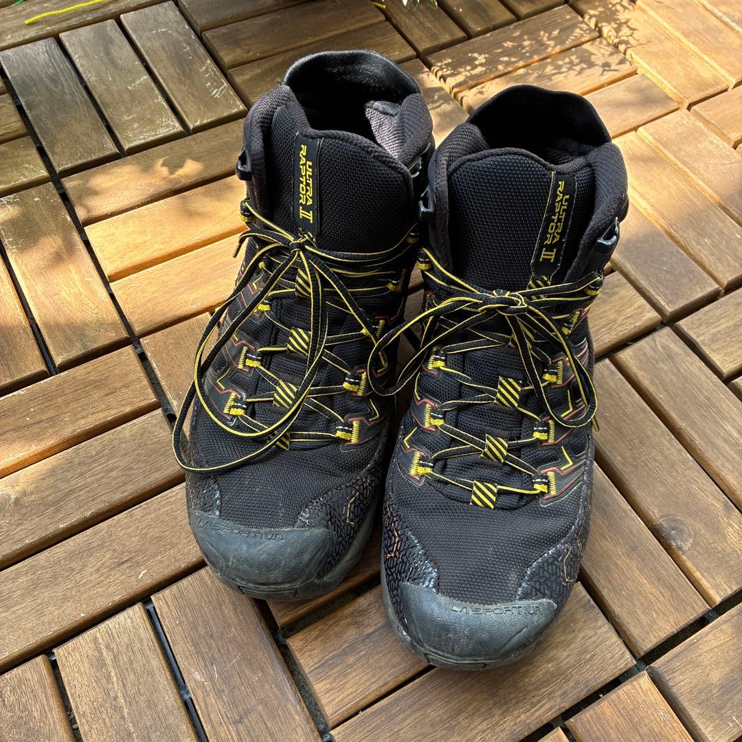 スポルティバ　 ULTRA RAPTOR II Mid GTX