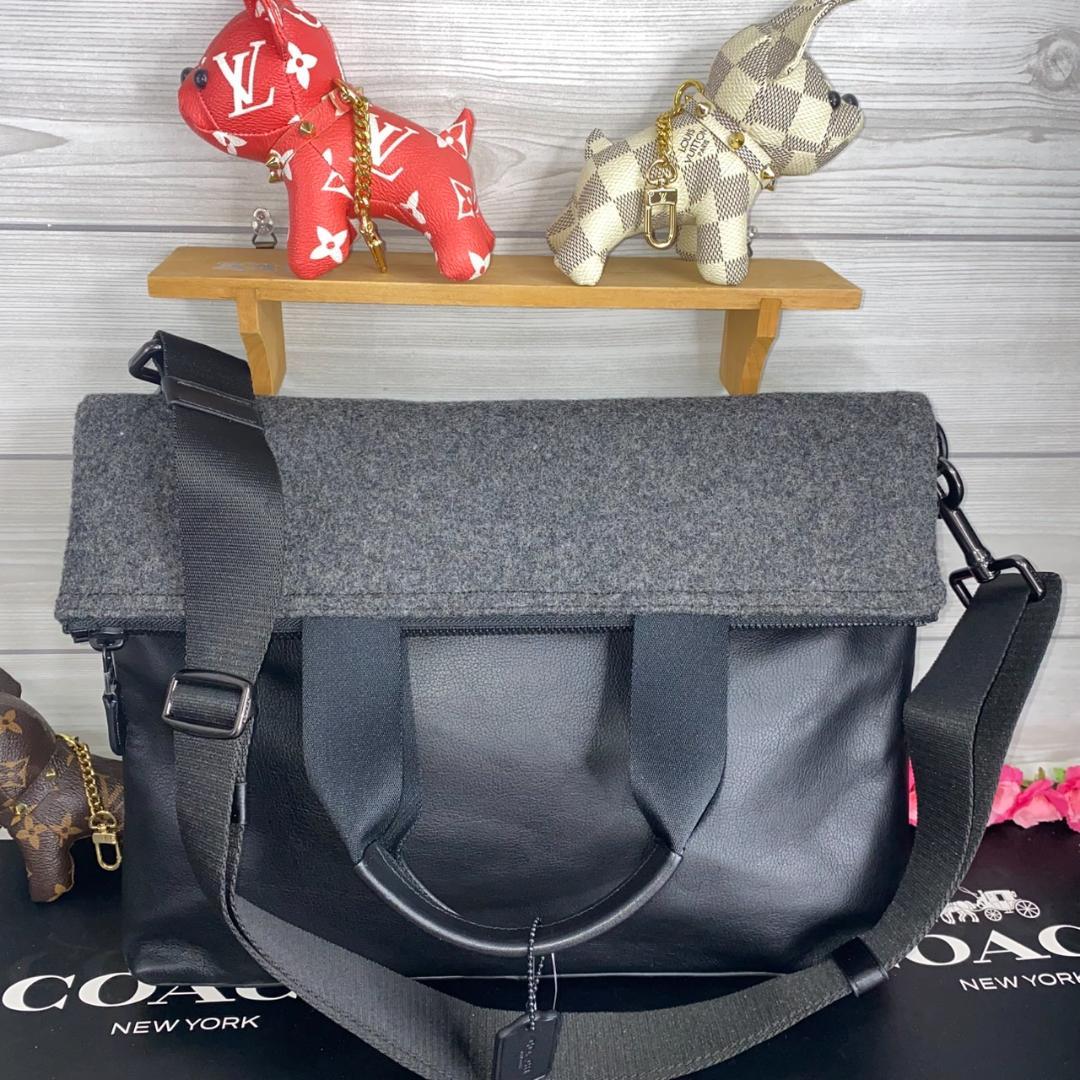 コーチ COACHアベニュー ダブル フェイス テクスチャード レザートート