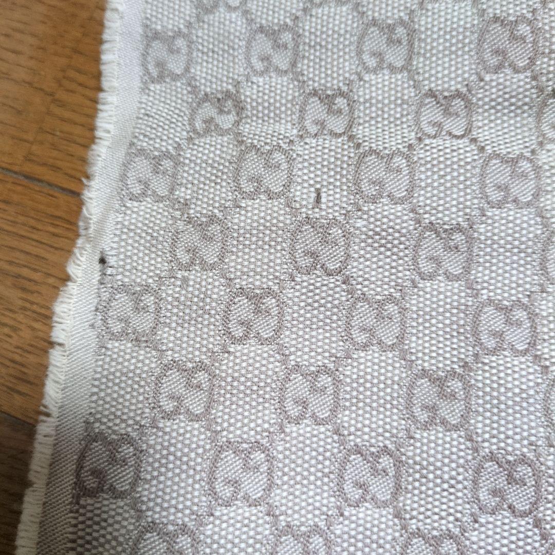 Gucci GGロゴ マフラー 　グッチ　ぐっち　メンズ　男