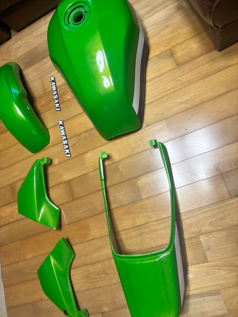 ZRX400 外装 タンク テール サイドカバ フェンダ Kawasaki ZRX400 外装 タンク テール サイドカバ フェンダ Kawasaki