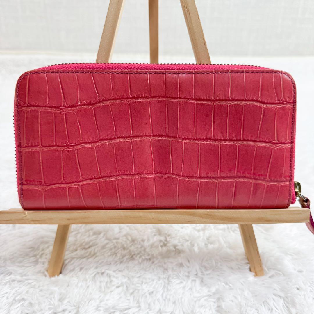 フェリージ 長財布 ラウンドファスナー レザー ピンク 125 フェリージ 長財布 ラウンドファスナー レザー ピンク 125