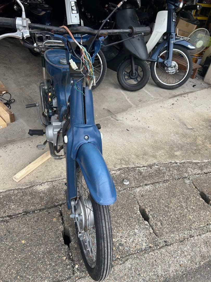 スーパーカブ c50 エンジンかかります。書類あり ジャンク スーパーカブ c50 エンジンかかります。書類あり ジャンク