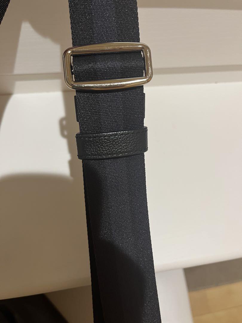 COACH ショルダーバッグ　レザー