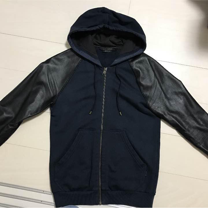 MARC JACOBS 袖切返 zip upパーカー