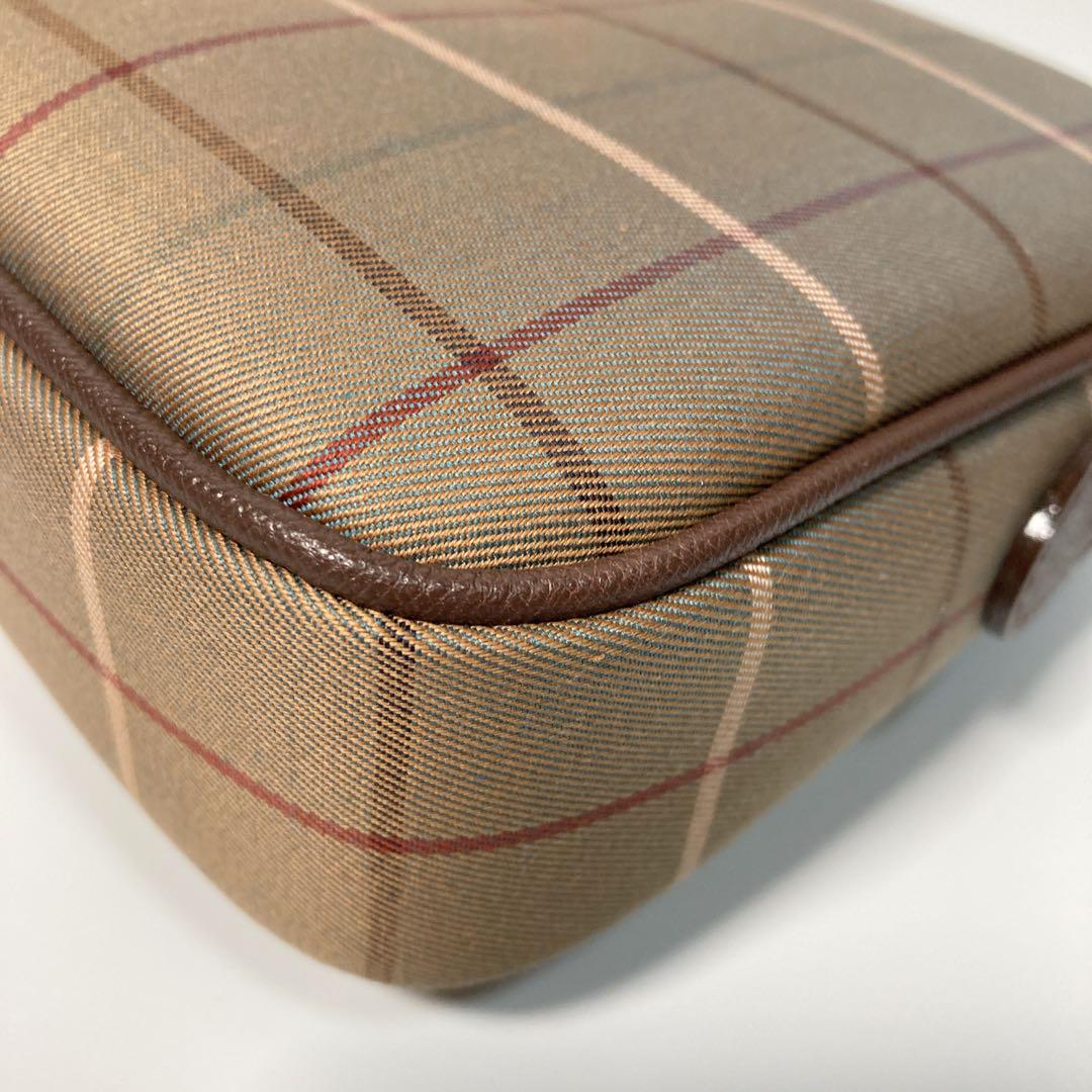 未使用 Burberry バーバリー クラッチ セカンドバッグ チェック