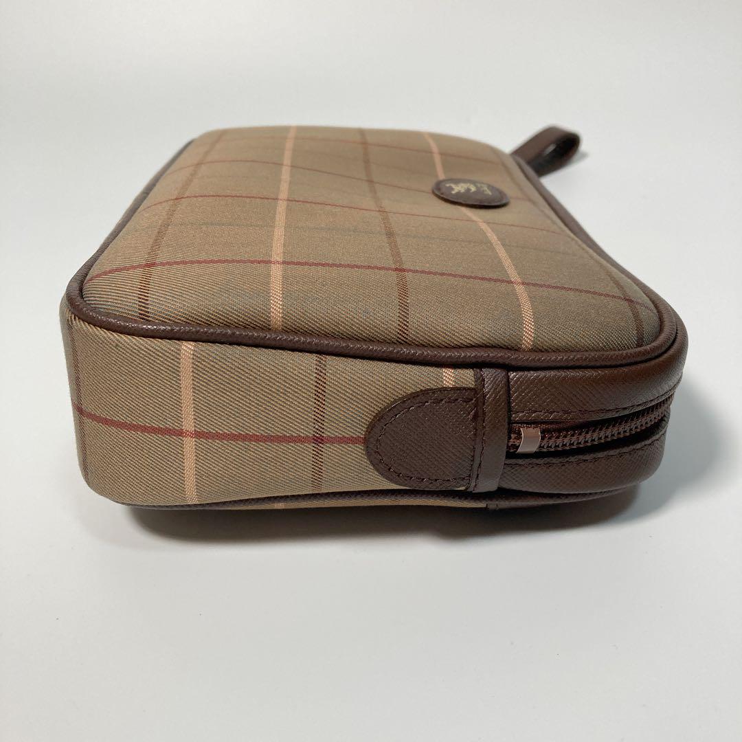 未使用 Burberry バーバリー クラッチ セカンドバッグ チェック