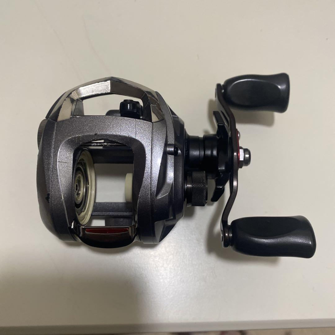Daiwa Tournament z2000IAリール