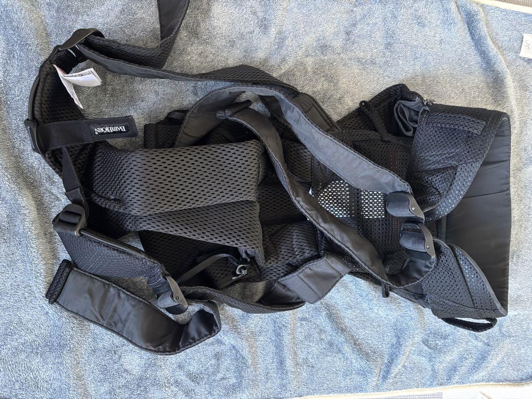 抱っこ紐　Baby carrier one kai air