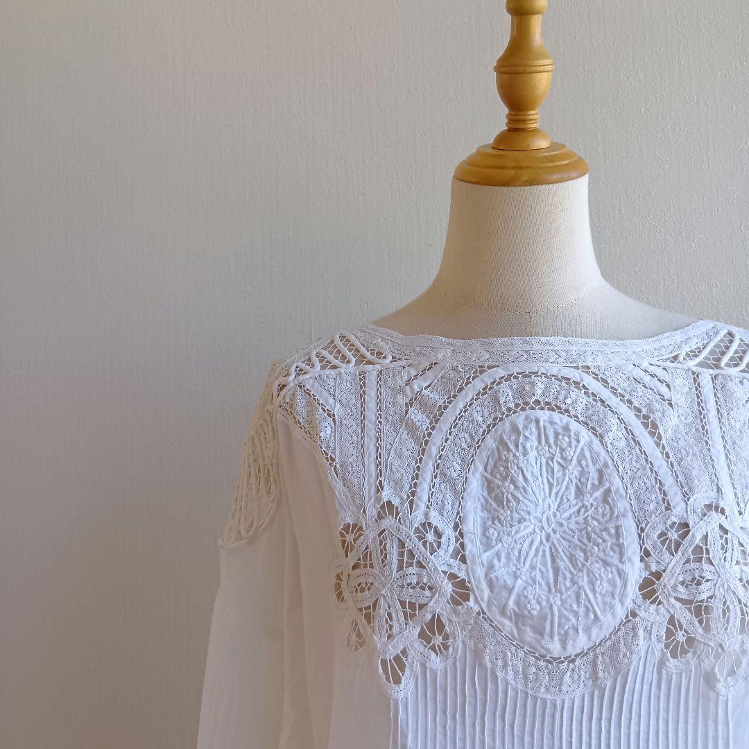 DAMA collection 刺繍カットソー ブラウス 花 ピンタック 綿