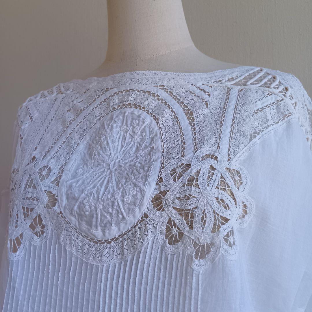 DAMA collection 刺繍カットソー ブラウス 花 ピンタック 綿
