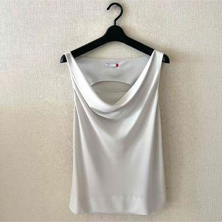 通販 ホワイトバックオープンタンクトップ メルカリ - トップス