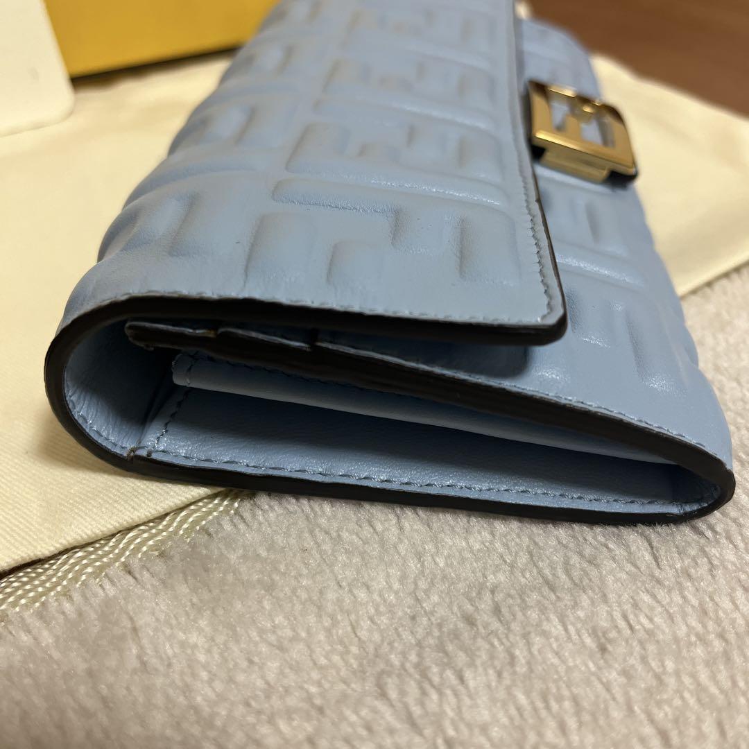 【新品】FENDI フェンディ　ライトブルー　バケット　コンチネンタル長財布