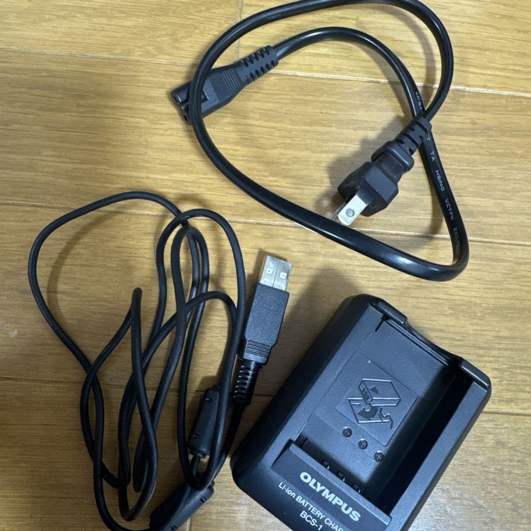 一眼レフ　オリンパス　フラッシュ　替えレンズ付き