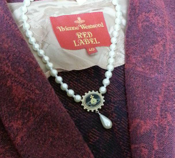 ホワイト系人気のファッションブランド レア Vivienne Westwood ミルククラウン ネックレス ネックレス アクセサリーホワイト系 167 166 Www Kamella Pl