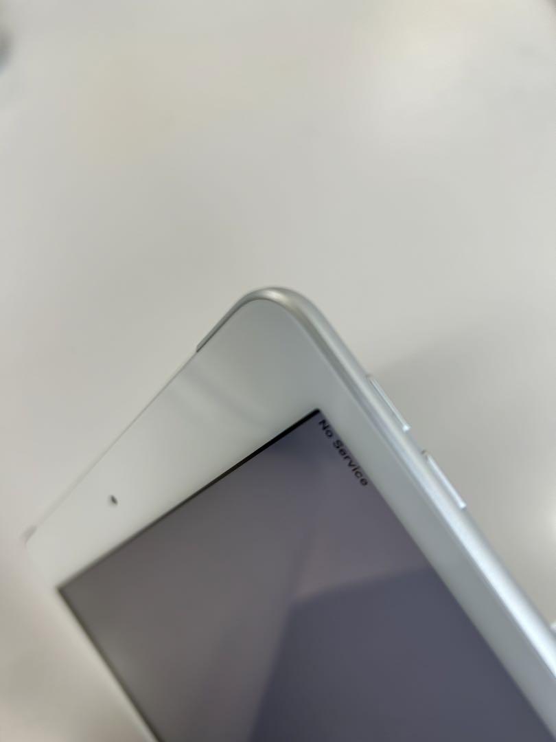 ムスビー｜iPad 第8世代 Wi-Fi +Cellular 32GB au スペース