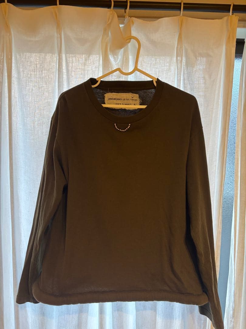 DINOWORKS c/o lori Yamaki ロンT