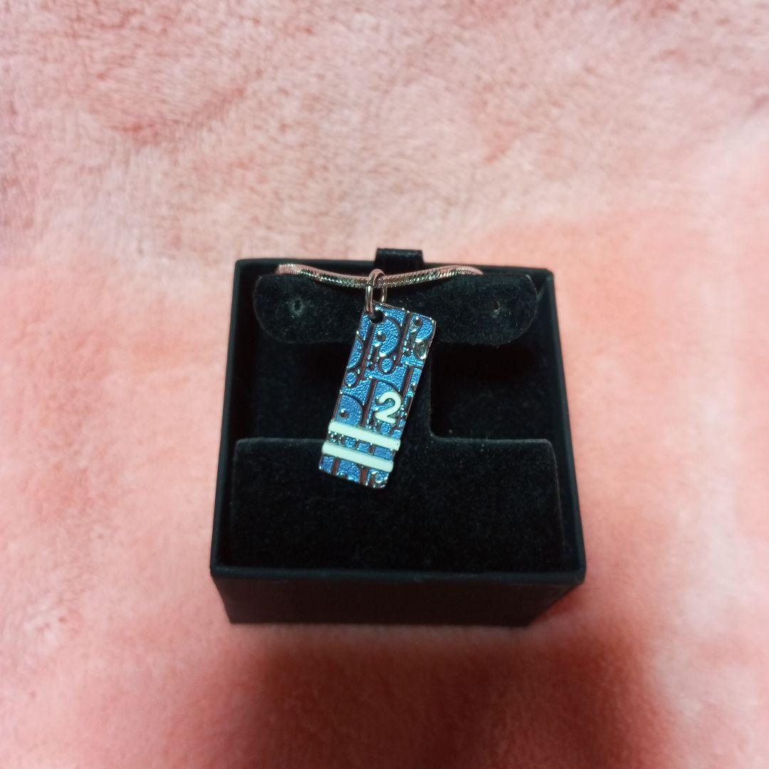 Dior トロッター ネックレス ブルー