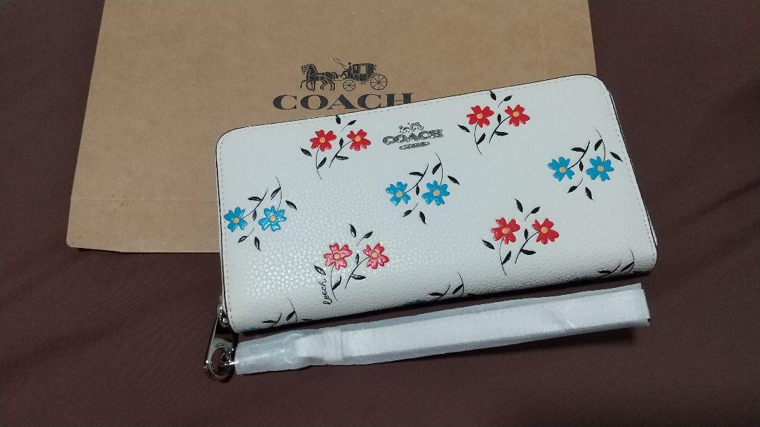 最終価格 新品未使用 COACH コーチ 長財布 花柄 ホワイト