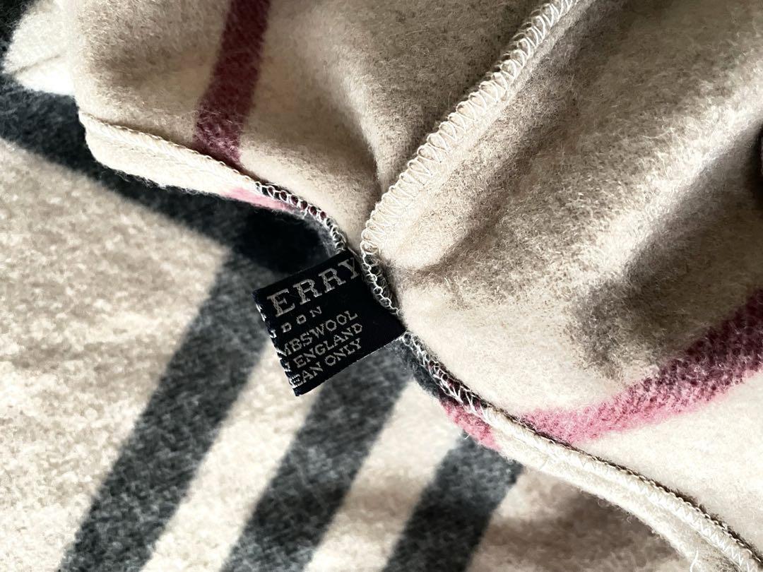BURBERRY