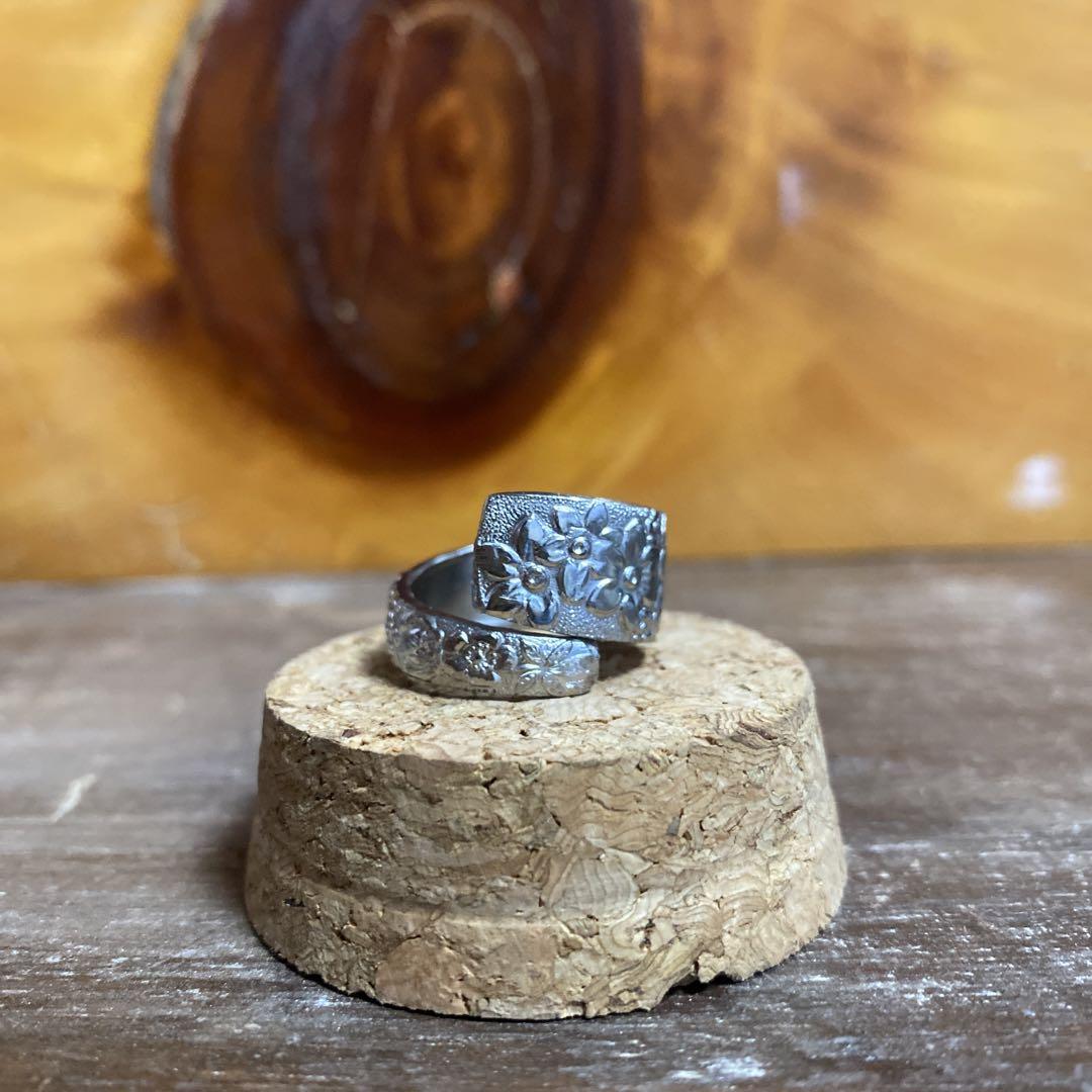 ハンドメイドリング シルバーアクセサリー スプーンリング