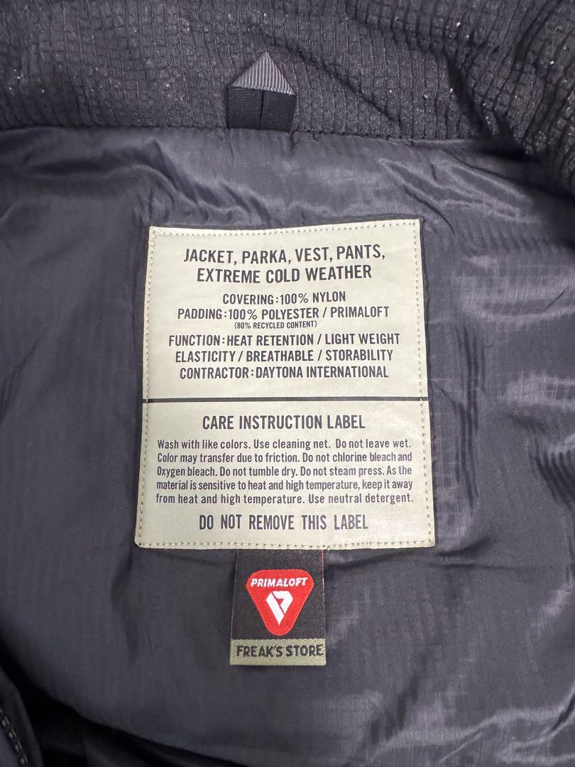 ブラック 中綿ベスト PRIMALOFT Freaks store